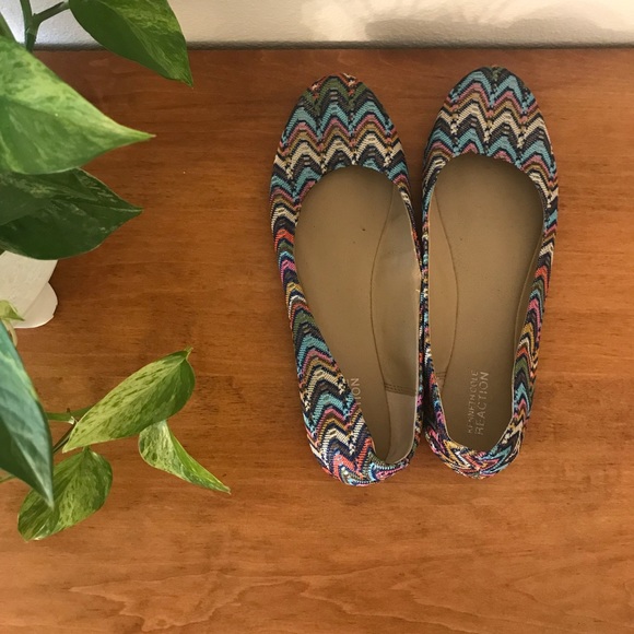 Kenneth Cole Flats - Picture 2 of 3